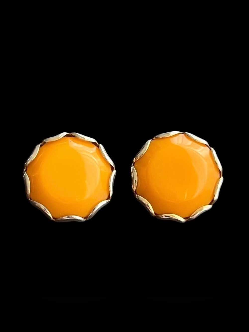 Vintage Butterscotch Bakelite Gold Clip on Earrings